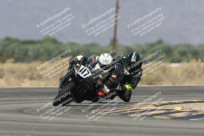 media/Oct-13-2025-Moto Forza (Mon) [[a66d839500]]/2-A Group/Session 3 (Turn 16)/